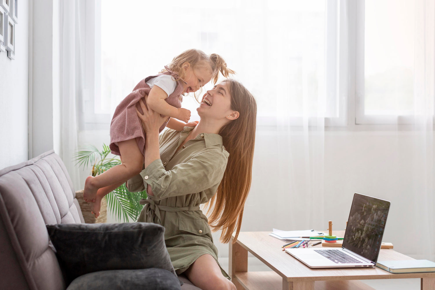 Exclusively Pumping 101: Nourishing Your Baby  on Your Own Terms